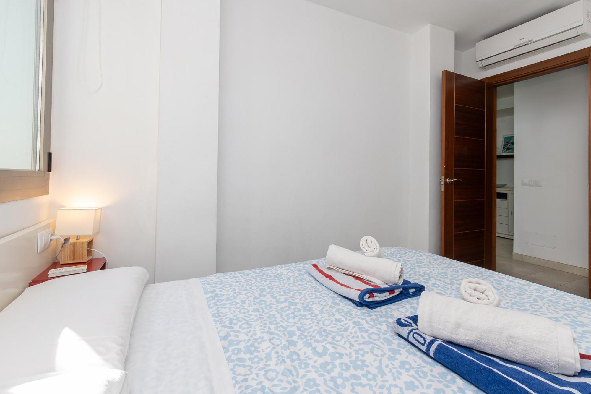 Adosado Bellavista B By Homevillas360 Alcanada 外观 照片